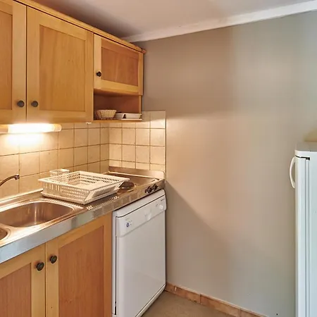 Apartment Perfection Chateau Laval - Comfort Mobile - 3 Sleeps 5 Persons