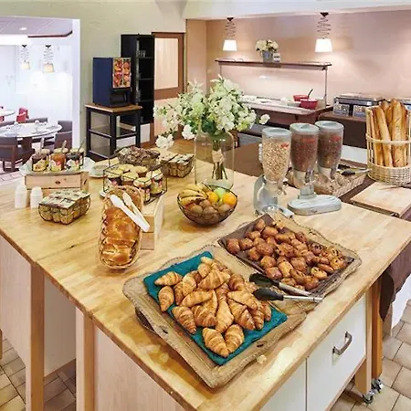 Perfection Chateau Laval - Comfort Mobile - 3 Sleeps 5 Persons Apartment *