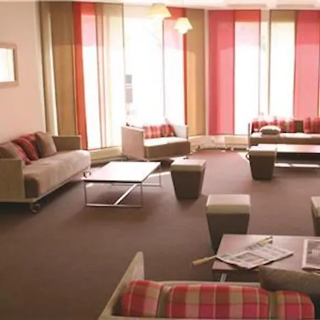 Perfection Chateau Laval - Comfort Mobile - 3 Sleeps 5 Persons *